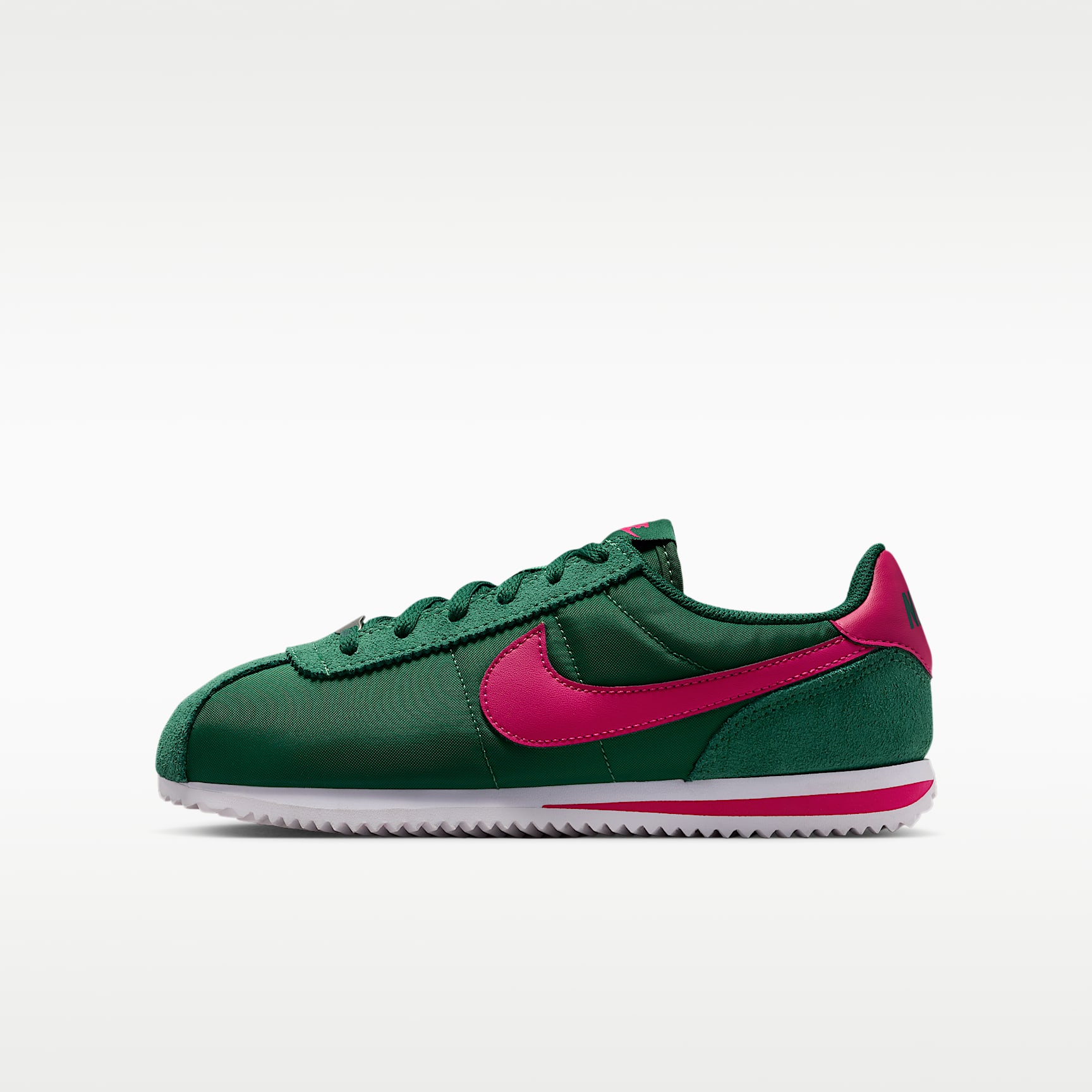 に*こ様 Nike Cortez グリーンスニーカー Nike Cortez Textile Big Kids' Shoes. Nike.com